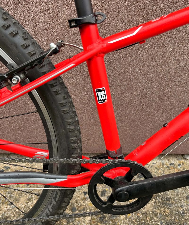 Juniorské kolo - Superior F.L.Y. 27