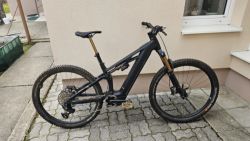 Cube stereo hybrid 44 Carbon gold 800wh cx5