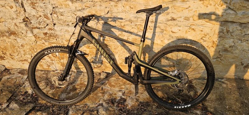 Ghost Riot Trail CF Pro