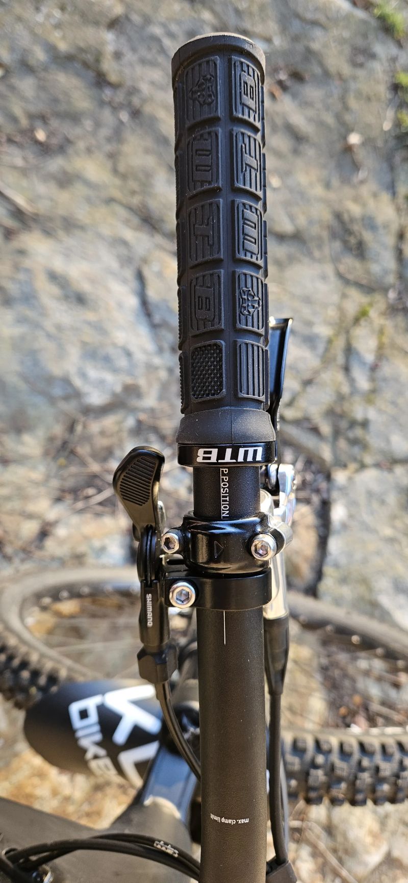 Ghost Riot Trail CF Pro