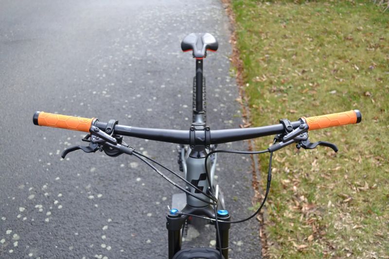 Cube Reaction C:62 Race Carbon (L) 10,5 kg