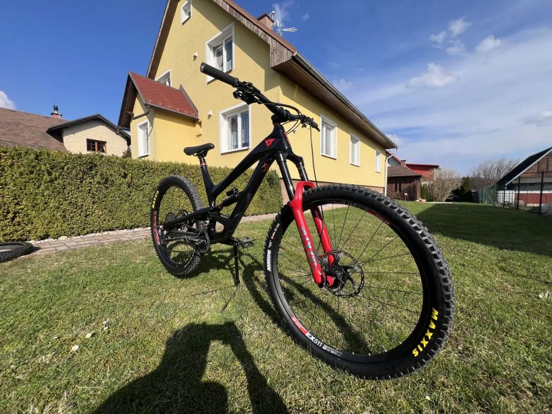 YT Industries capra
