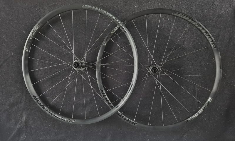 Ráfky Bontrager Paradigm Comp 25