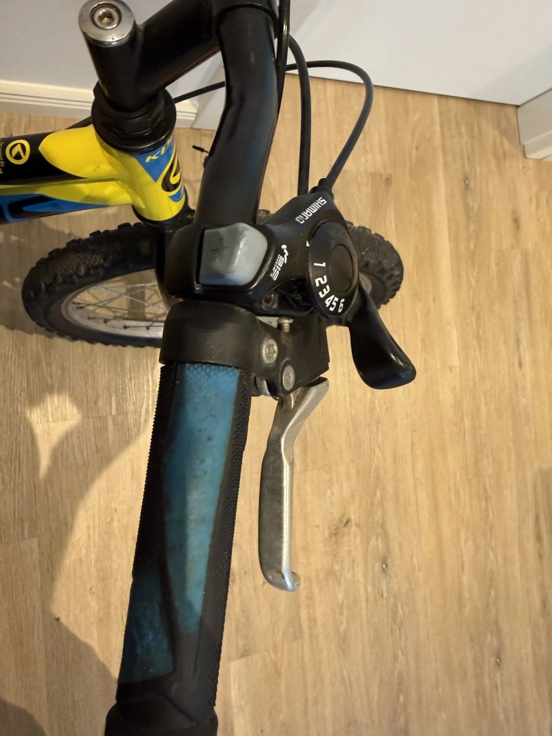 Kellys Lumi 30 Yellow 20" Hard Tail Junior