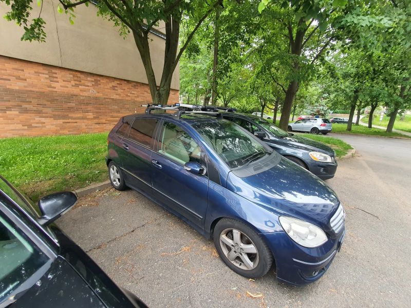 Thule UpRide 599 (stále v záruce!!!) 2 ks