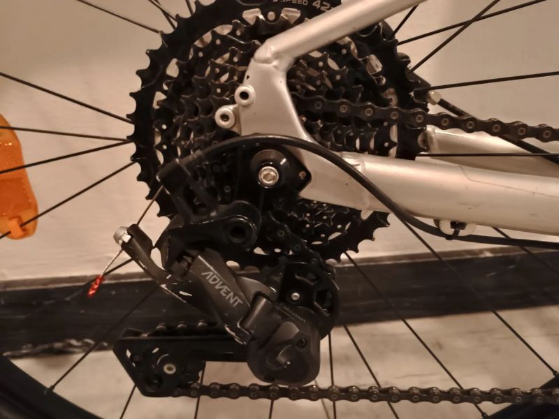 Rock Machine Thunder 27 ltd