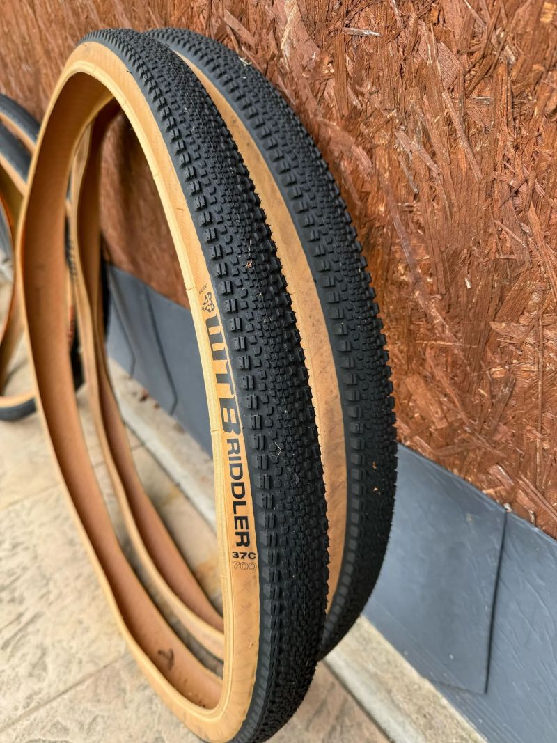 Karbonový gravel - Bergamont Gradurance Elite, vel 57 (pro postavu cca 175 - 190 cm)