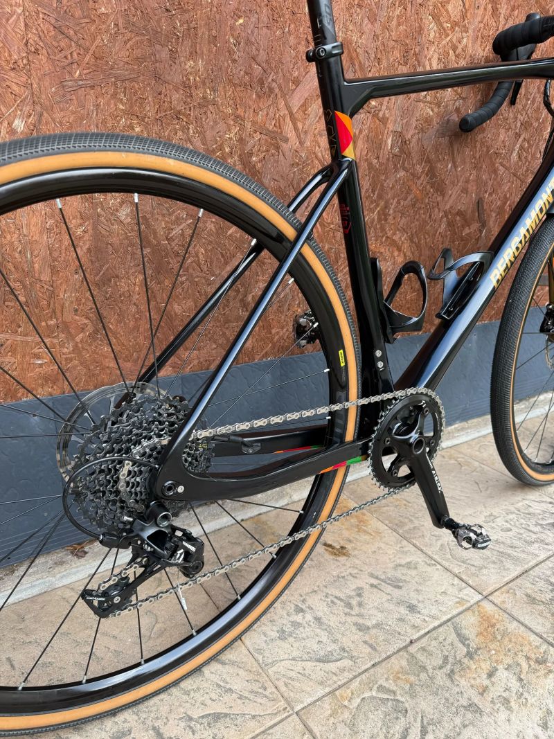 Karbonový gravel - Bergamont Gradurance Elite, vel 57 (pro postavu cca 175 - 190 cm)