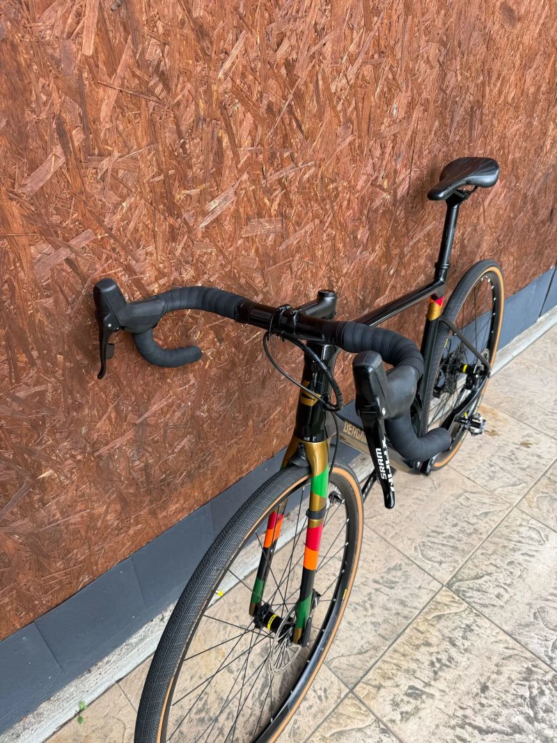 Karbonový gravel - Bergamont Gradurance Elite, vel 57 (pro postavu cca 175 - 190 cm)