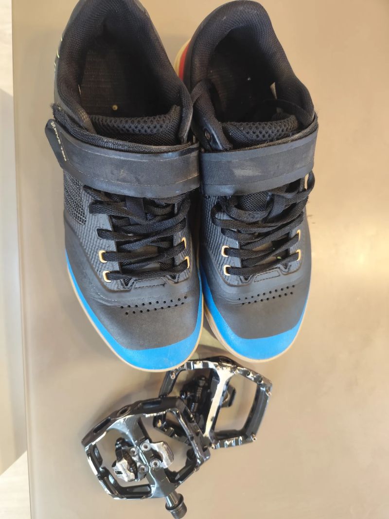 Five Ten vel 42-jp265mm + dual pedál flat/spd