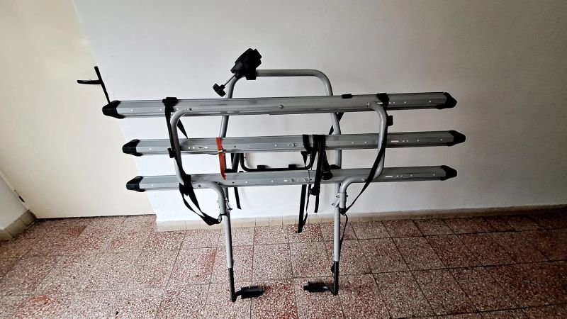 Prodám nosič kol na páté dveře.