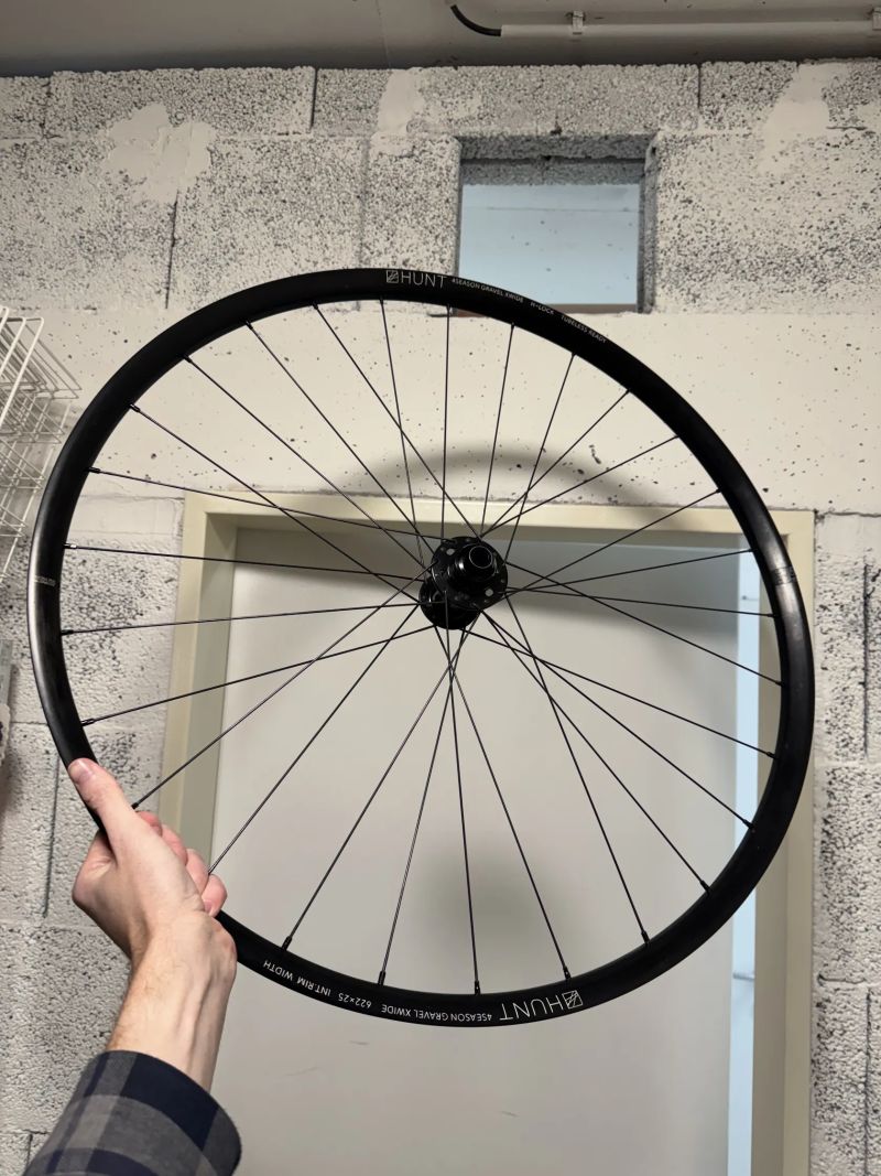 Hunt 4 Seasoni Gravel Disc X-Wide