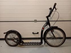 Koloběžka Kostka City