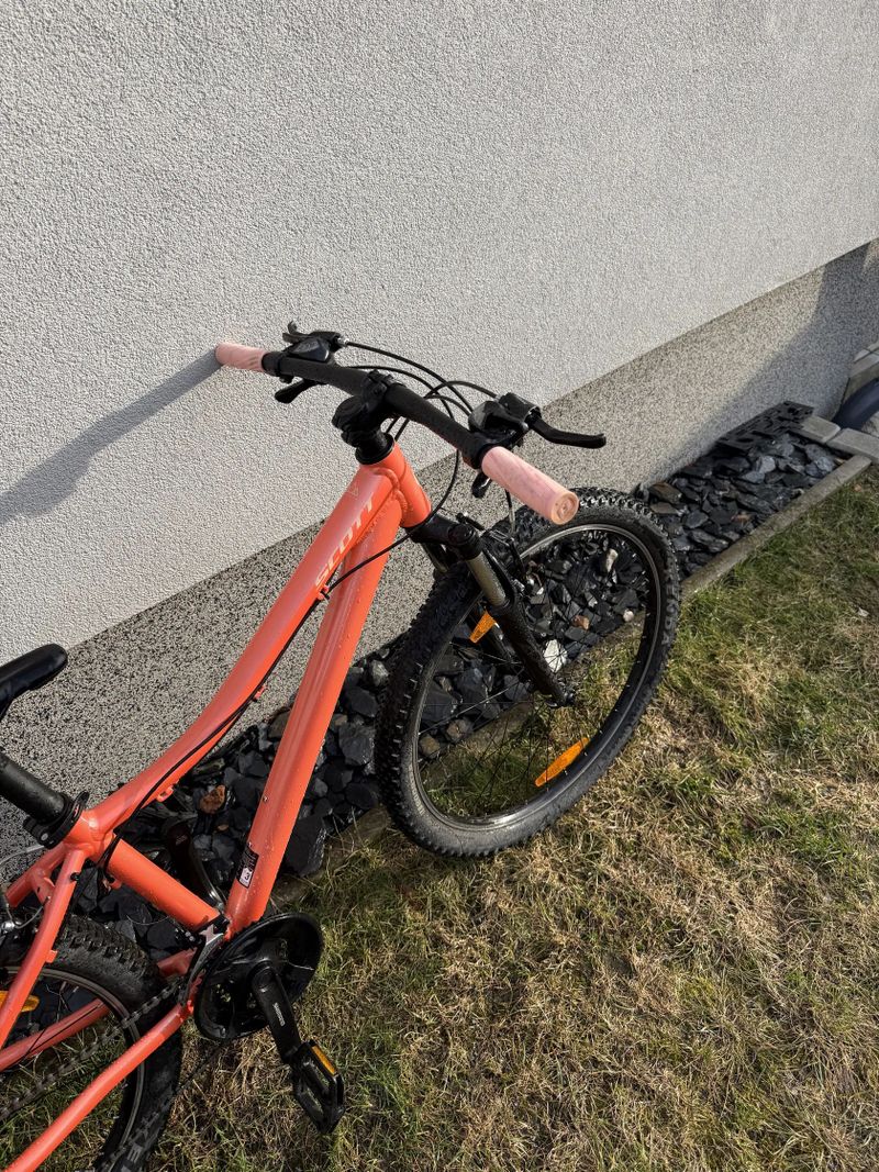 Scott Contessa 26”