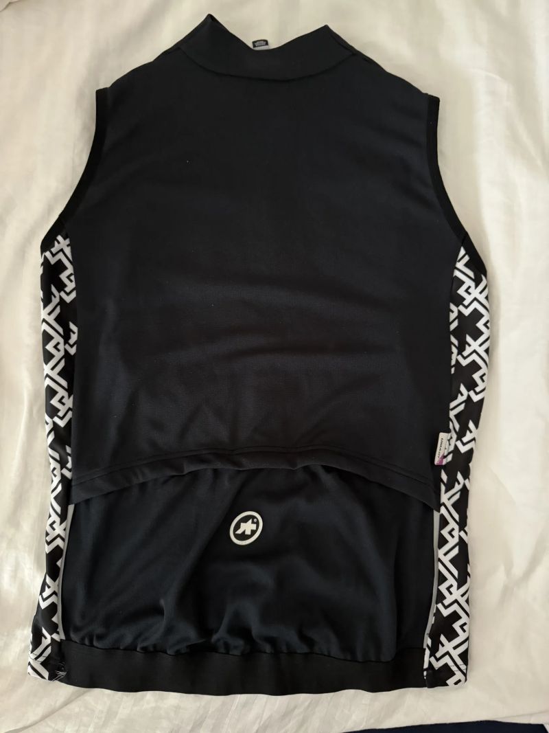 Dámská vesta Assos Uma GT