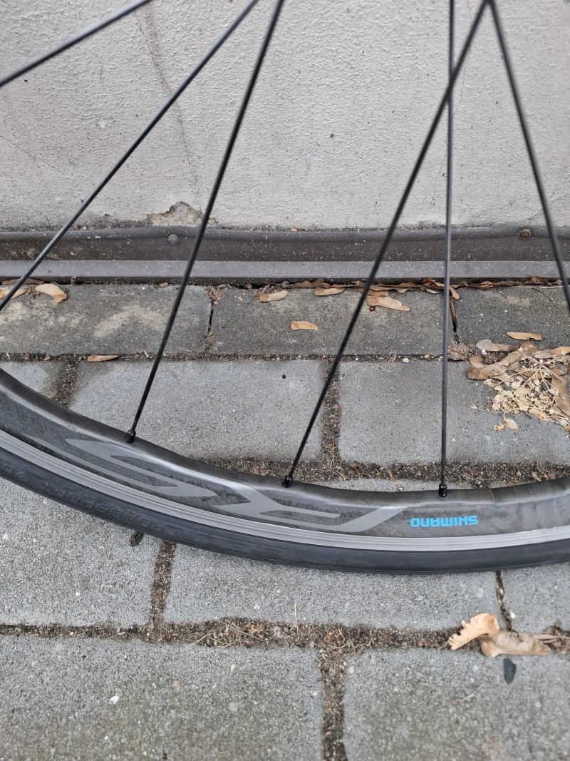 Karbonová silniční kola Shimano WH RS 700