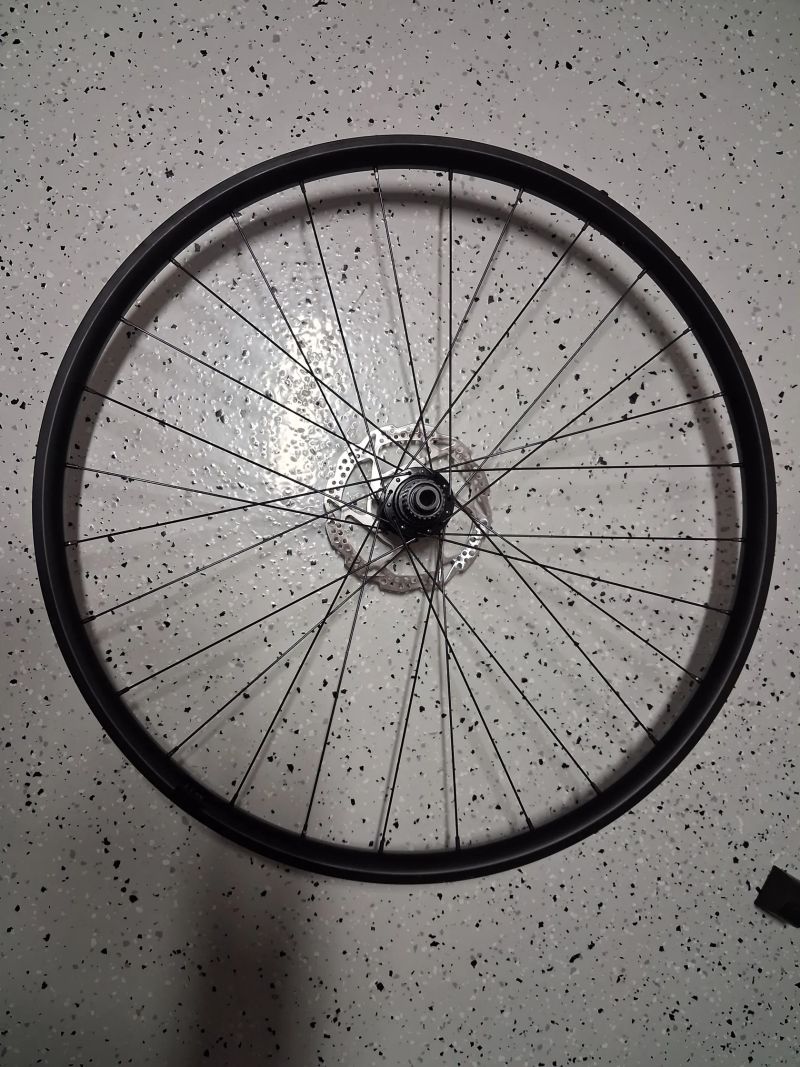 Zapletená Kola Orbea M 30