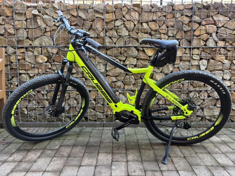 Crussis E-Largo 9.9,kolo ve stavu nového, v originál stavu po ženě, dojezd 170-200 km, vel. L (20")