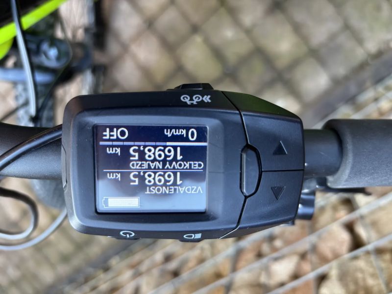 Crussis E-Largo 9.9,kolo ve stavu nového, v originál stavu po ženě, dojezd 170-200 km, vel. L (20")