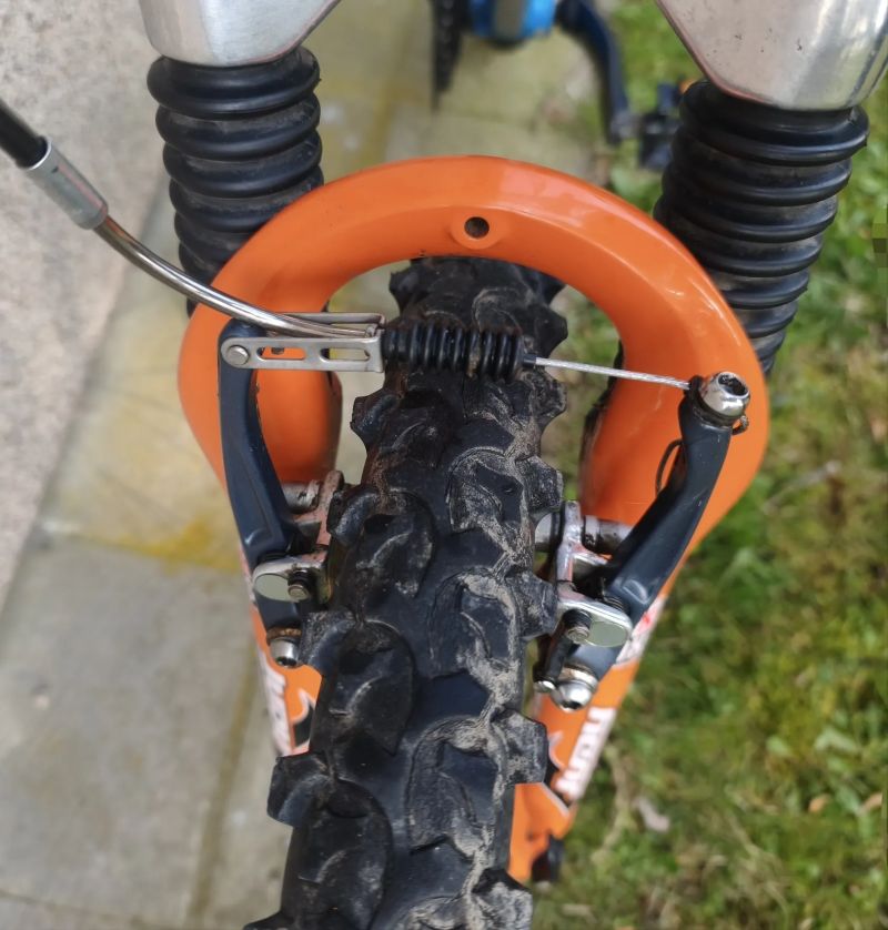 Author Modus 2001 26"