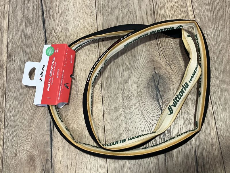 Vittoria Pista Control G2.0