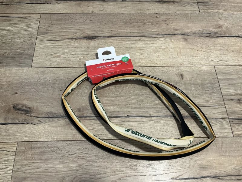 Vittoria Pista Control G2.0