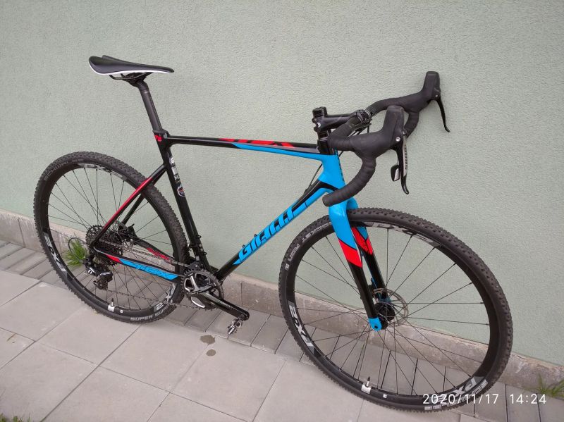 Cyklokros/Gravel Giant