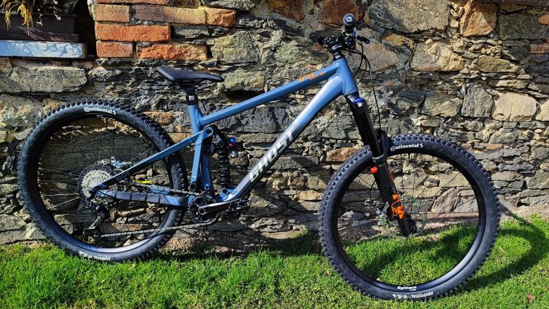 Ghost Riot EN Full Party