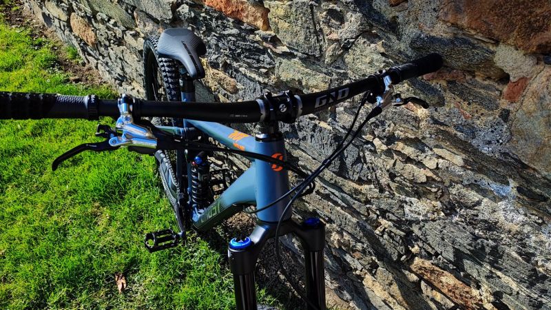 Ghost Riot EN Full Party