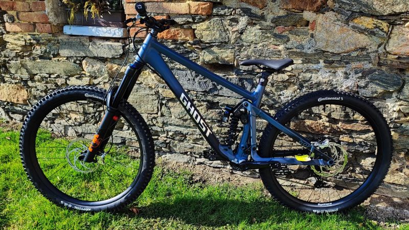 Ghost Riot EN Full Party