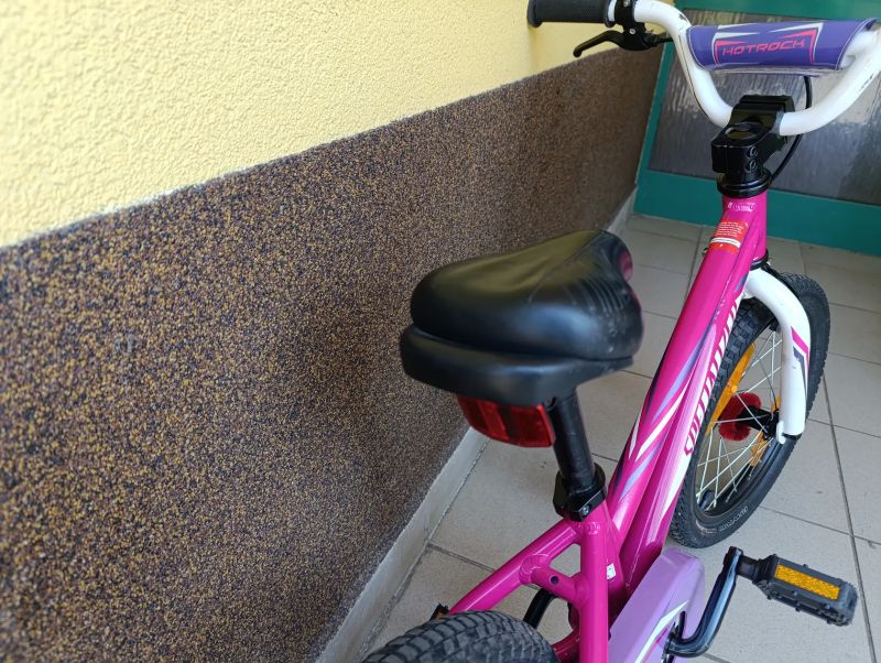 Specialized Hotrock 16