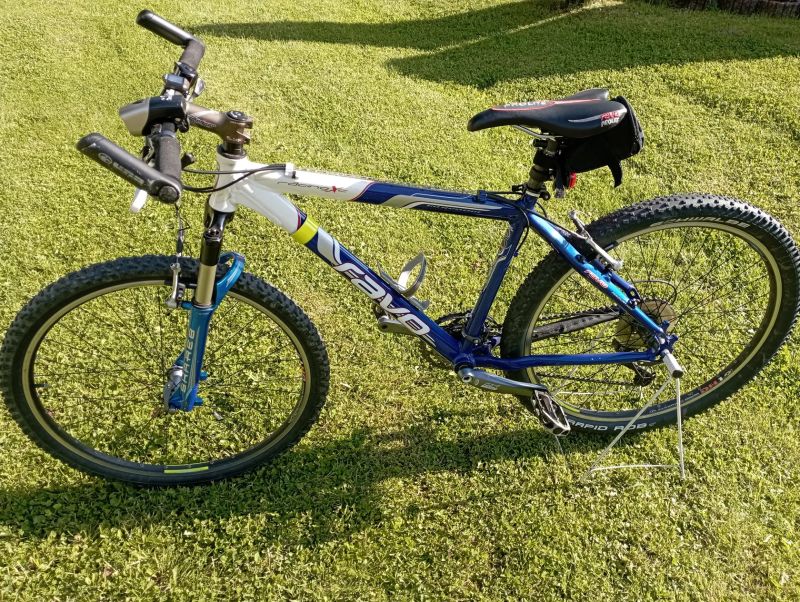 Horské kolo Ravo Racing XC