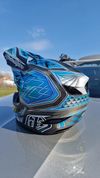 Troy Lee Designs D4 - L 