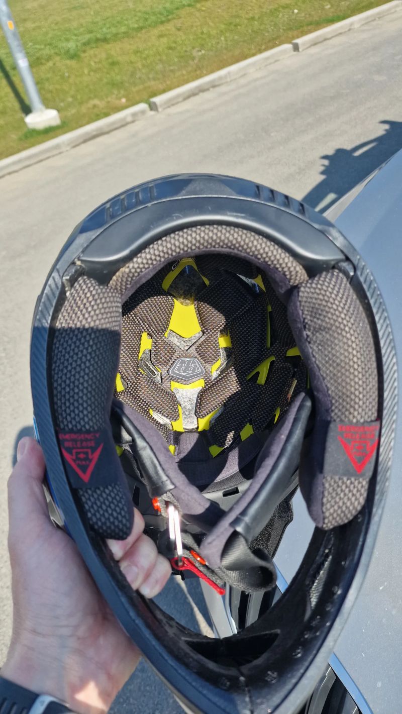 Troy Lee Designs D4 - L 