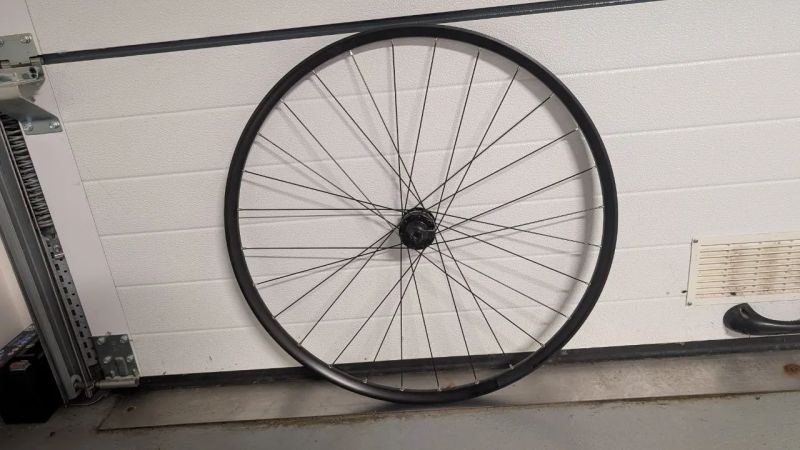 CUBE GR 2.5 Disc – sada kol 700c s dynamo nábojem (z Cube Nuroad Pro FE 2025)