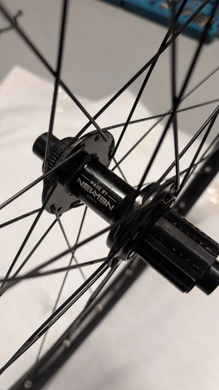 CUBE GR 2.5 Disc – sada kol 700c s dynamo nábojem (z Cube Nuroad Pro FE 2025)