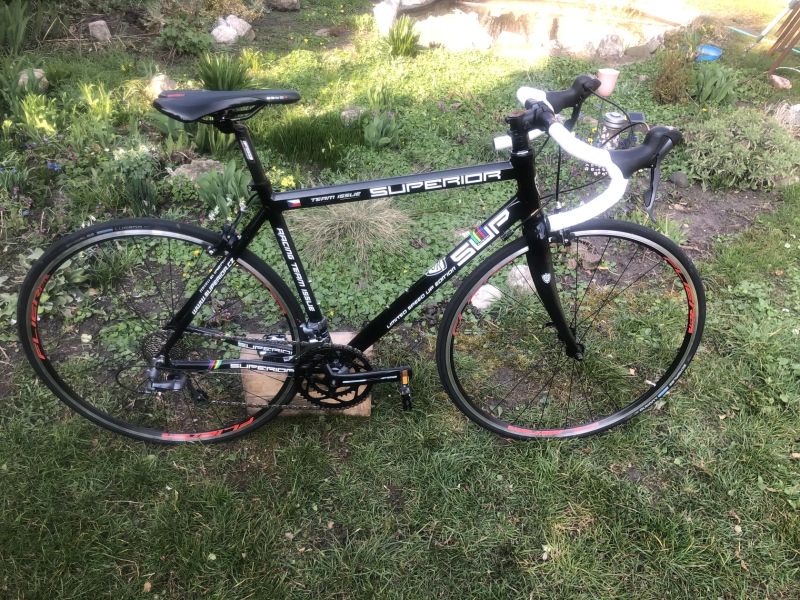 Prodám silniční kolo superior team issue