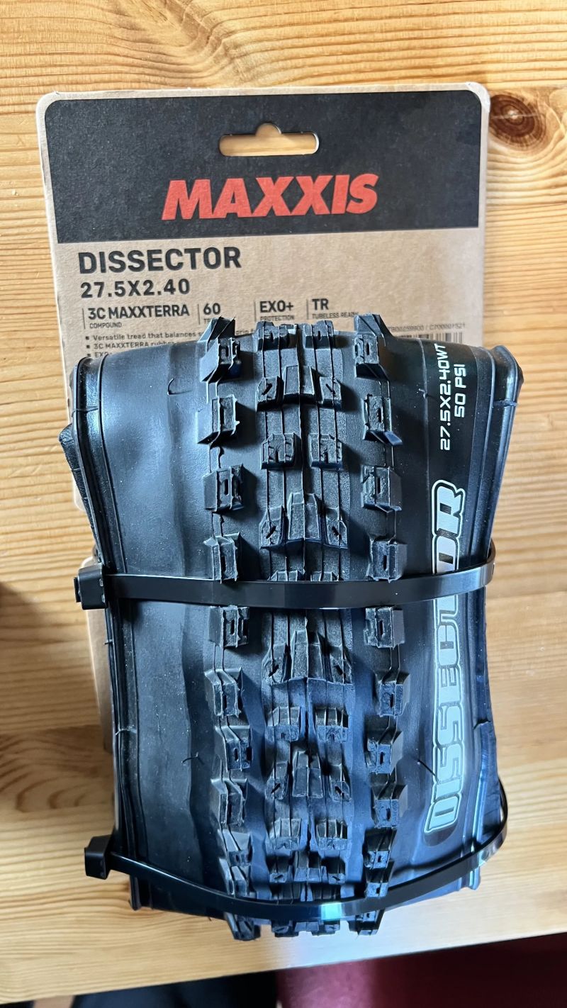 Maxxis Dissector 27,5 x 2,4 nový