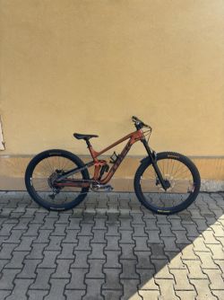 Trek Slash 8 Gen 5 Pennyflake (2023)🔥