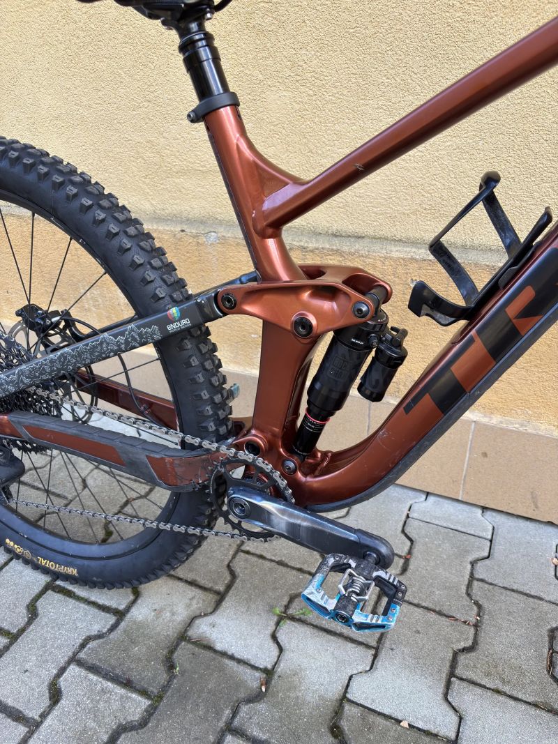 Trek Slash 8 Gen 5 Pennyflake (2023)🔥