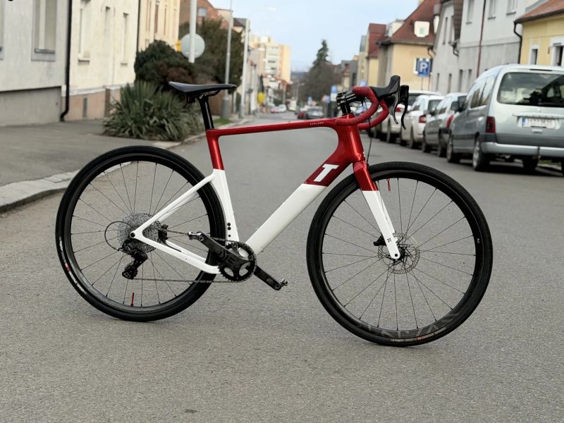 3T Exploro Race vel. 56