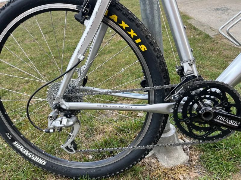 Apache Hawk diamond vel.XL, kola 26"