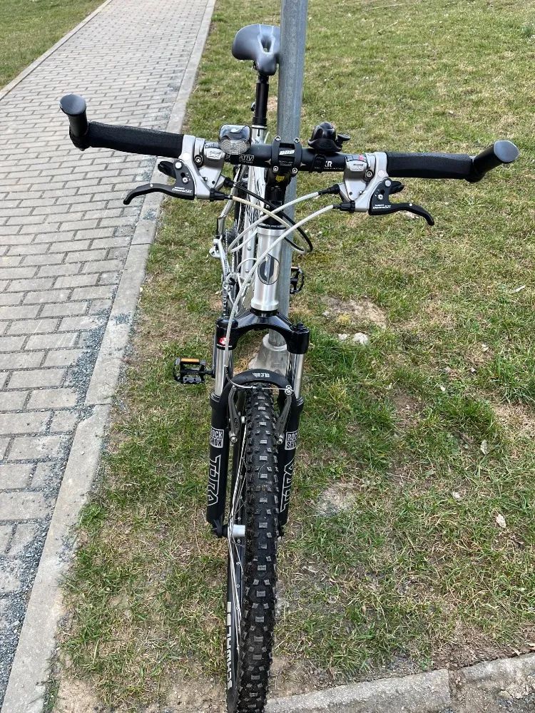 Apache Hawk diamond vel.XL, kola 26"