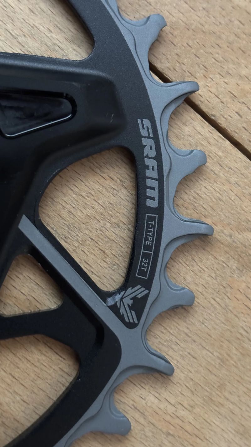 Převodník SRAM t-type 32z 