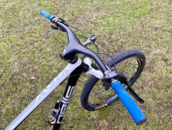 Karbon Pells X6 s karbonovou vidlicí