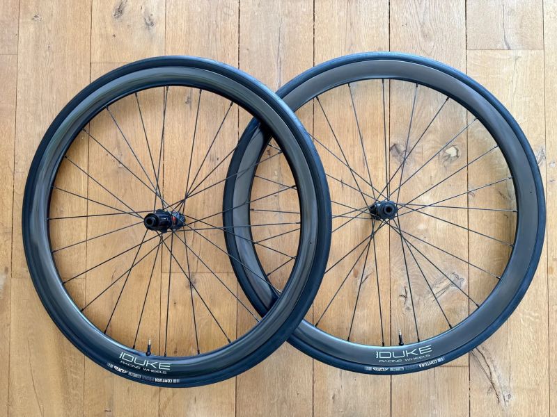 Duke Baccara 36C SLR2 Ultra 24/24 | Sapim CX-Ray | DT Swiss 240 EXP Straightpull | Shimano