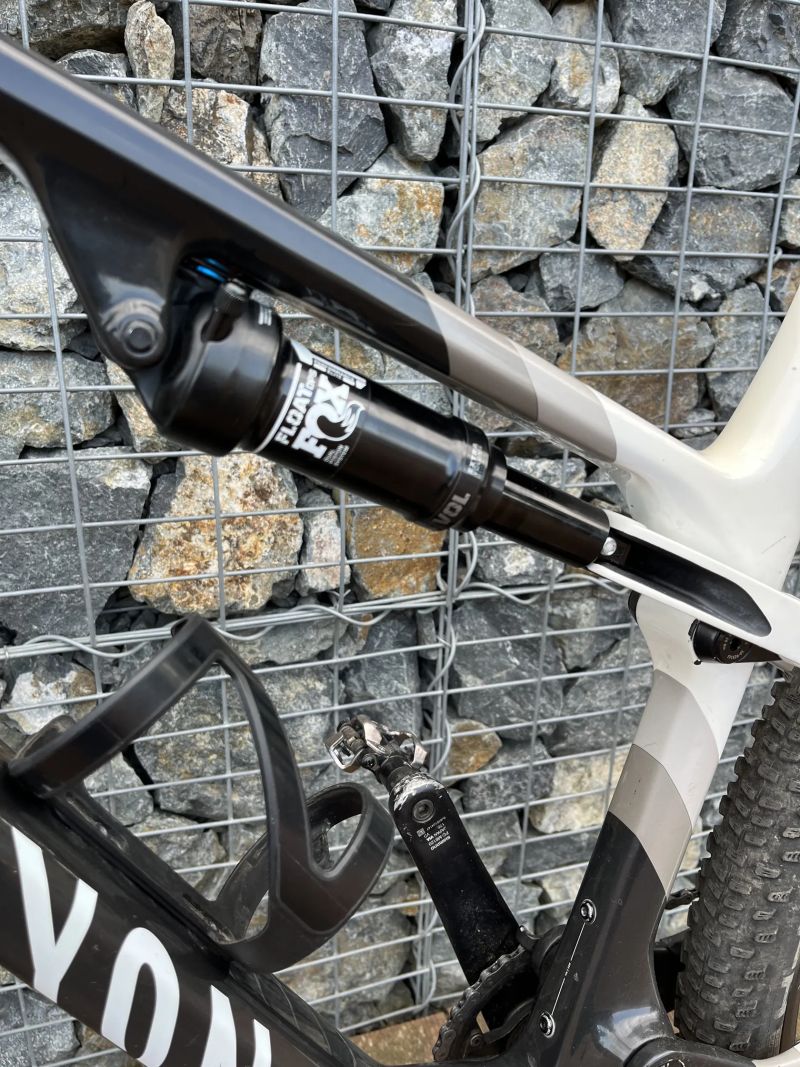 Canyon Lux World Cup CF 7