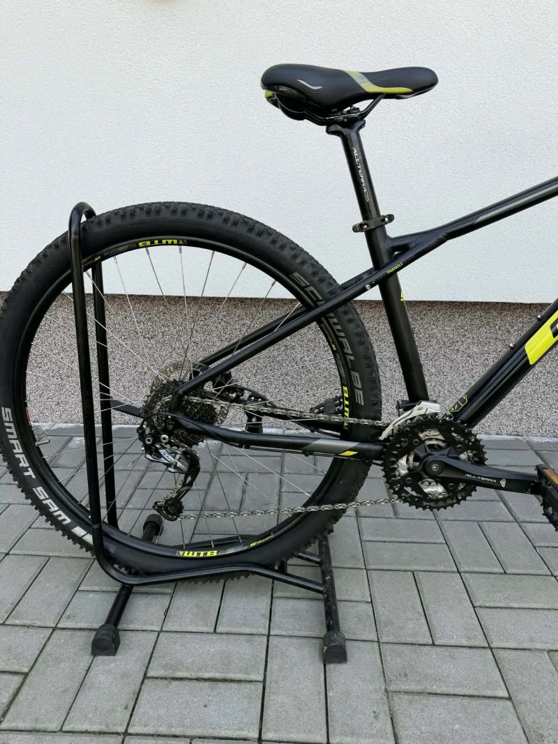 Horské kolo GT Avalanche vel.M, 29”