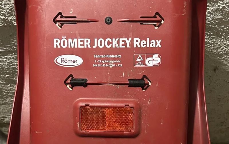 Daruji dětskou cyklo sedačku Römer Jockey Relax
