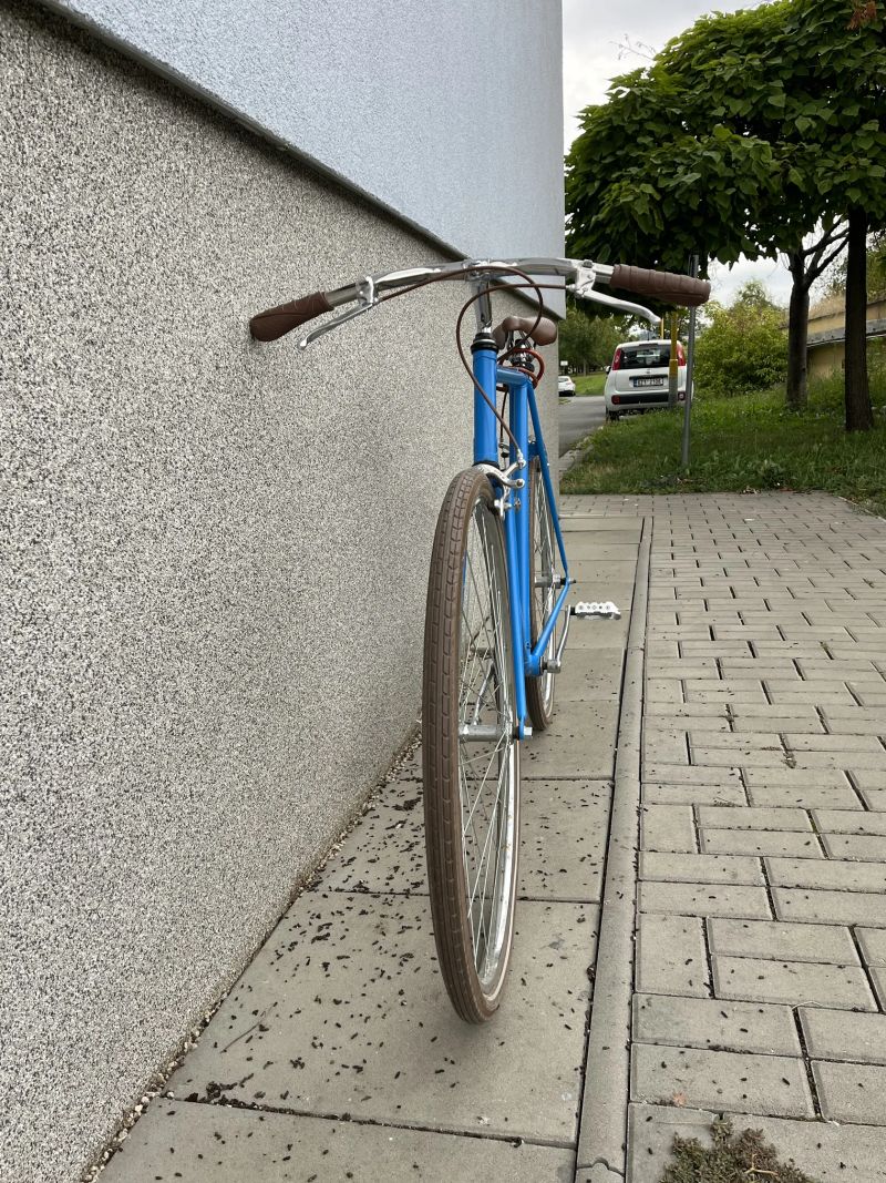 Retro jízdní kolo- rám Favorit